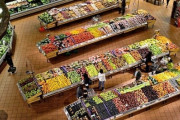 実はわざと長くしてる！？スーパーのレジ待ち行列「」「セルフレジが空いてて好き」海外の反応