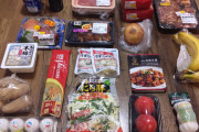 海外「日本で37ドル相当の食品を買ったからみんなも見てよ」食品よりプラスチックの量が気になる外国人様たち