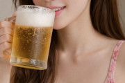韓国人「日本のとあるビール製造技術に韓国人が驚愕！日本のビールはもはや精密機器？ハイテクすぎる泡の秘密に驚いた‥（ﾌﾞﾙﾌﾞﾙ」