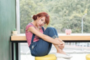 海外「日本人女性の席取り方法がコレ」日本で席取りをする時は椅子の上にハンカチを置く習慣があるらしい