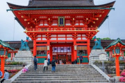 韓国人「8月に両親と日本旅行に行くのですが、どこに行くのがお勧めですか？」→「８月の日本は‥（ﾌﾞﾙﾌﾞﾙ」　韓国の反応