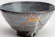海外「割れた陶器を金で修復する日本の芸術が美しすぎる！ 最高の魔法だよ！」日本の修復技法”金継ぎ”が外国人の中で話題に