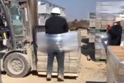 【残虐】韓国の職場、スリランカ人をリフトに縛り付けて遊ぶ→市民団体に怒られ即謝罪ｗ