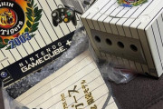 外国人「日本で阪神タイガースのレアなゲーム機を買ってしまった！」