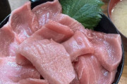海外「凄い！」大阪の市場で食べられる朝食に海外興味津々！（海外の反応）
