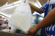 日本のコンビニ店員に嫌われる行為4選に海外興味津々！（海外の反応）