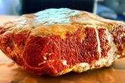 外国人「見た目だけは美味しそうな物体を見せていくｗｗｗｗ」