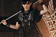 クリス・ケリーのインスタの投稿　“まだノラがチームBABYMETALにいる！”　【海外の反応】