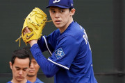 佐々木朗希が今季戦力と見なされていないことに全米騒然！←「よく分からない状況だ！」（海外の反応）