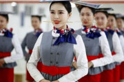 韓国人「中国の客室乗務員の食事風景をご覧ください」