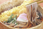 海外「みんなの国では年越しに何を食べるんだい？日本では蕎麦を食べるよ」