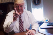 トランプの25％関税が発動、米国はカナダ・メキシコとの貿易戦争に突入、米民主党は「アメリカの人種差別が悪い」（海外の反応）