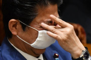 【韓国の反応】「健康は問題ない」という安倍、15秒喋って立ち去る…検査結果は未公開…韓国人「もう10年は続投して日本を後退させてくださいwww」