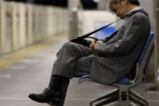 日本、週4日勤務に挑戦！海外の反応