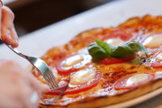 イタリア人が最も許せない「イタリア料理への冒涜行為」が判明！ 3位「ピザにパイナップル」2位「パスタを冷水で茹でる」圧倒的1位は・・
