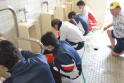 【驚愕】韓国人「日本の学校で便器洗いの授業！？こんなこと教えてるなんて信じられん…」