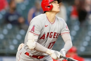 海外の反応 「大谷には簡単すぎた」大谷翔平、特大10号ホームラン！日本人最速2桁