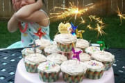 外国人「散々な誕生日になったのでネットで晒してみるｗｗｗｗ」