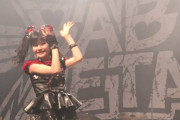 グラストンベリーでのBABYMETALのバックステージ写真　【海外の反応】
