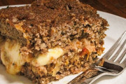 アメリカ人「牛ひき肉を渡されたらお前らの国はどんな料理を作る？」