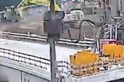 ほらね、簡単でしょう？オランダ人が週末で高速道路の下にトンネルを建設する方法。海外の反応