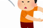 5年ぶりに自宅に帰った朴槿恵元大統領に、男が瓶を投げつける