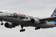 外国人「お前ら、日本のこの飛行機に乗ってみたいか？！」