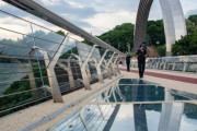海外「テロリスト国家ロシア。クリミア橋の報復としてウクライナの複数都市を無差別爆撃」