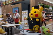 【海外の反応】「日本では夢が現実になる」日本のポケモンカフェ。