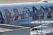 海外「無限飛行機編！」「機内放送が最高！」 日本に登場した鬼滅の刃のANAデザイン機が話題