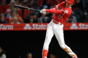 大谷翔平の信じられない軌道の第7号HRに全米騒然！←「東京ドームなら天井を破った」（海外の反応）