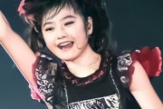女の子：明日BABYMETALのショーにひとりで行くんだけど、きもい人たちが怖い　【海外の反応】