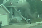 【海外】隣家の火事から命を救った少年ヒーローの勇気ある行動とは？