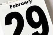 1920年2月29日生まれのおばあちゃんが「25歳」の誕生日を祝う