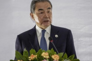 韓国紙「米ポンペオに続き、中国 王毅が10月に訪韓を調整 ... 韓国をめぐって争奪戦？」