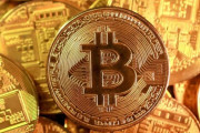 ビットコインが1年で30％下落、韓国では「今が買い時」と「実体のない賭博」で反応割れる