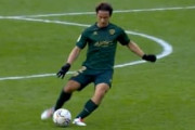 ｽﾍﾟｲﾝの反応「美しすぎる！」岡崎慎司が“超絶ロングシュート”で初ゴール！現地サポ大絶賛