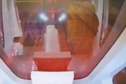 電車を運転中にスマホをいじった結果･･･海外の反応