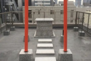 【画像あり】韓国人「韓国人がビビった日本の『とんでもない場所にある神社』がこちらです‥」→「日本で見たら不気味だった」　韓国の反応