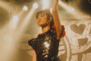 NiziUはBABYMETALのカウンターパートだ！　【海外の反応】