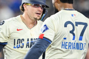 海外の反応　大谷翔平、猛打賞！ドジャース連敗ストップ