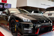 【画像あり】韓国人「4300万円を超える日本車がこちら‥（ﾌﾞﾙﾌﾞﾙ」　韓国の反応