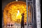 スイス：イスラム系移民が聖母マリア像から衣服を剥ぎ王冠を盗む事件発生…犯人は窃盗品を誇示[海外の反応]