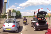「バイク乗りって優しくてカッコいいよね！」身軽なバイカー達の良心溢れるシーンまとめ 海外の反応