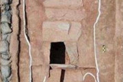 韓国人「韓国で百済時代の墓が発見される！」倭寇に盗掘させておらず、遺骨と金銅耳飾りが出土　韓国の反応