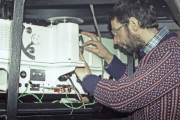 【海外】「40年前に発見されたオゾン層の穴が地球を救った！科学者たちの驚くべき物語」