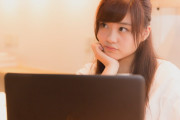 日本人とイギリス人と中国人に「1+1=?」を聞いた結果！【タイ人の反応】