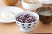 日本の定番朝ごはんと言ったらこれでしょ？ご飯やみそ汁の作り方をご紹介♪「日本人になりたい」「太らない理由がわかったよ！」海外の反応