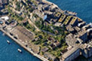 海外「ここでサバゲーしたい！」 日本の廃墟となった「端島」の写真に外国人が興味津々