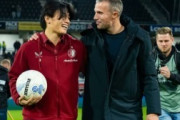 オランダ人「笑えるわ」上田綺世、圧巻ハットで9試合11ゴールも認めない現地記者現る！オランダ人が猛反発！【海外の反応】